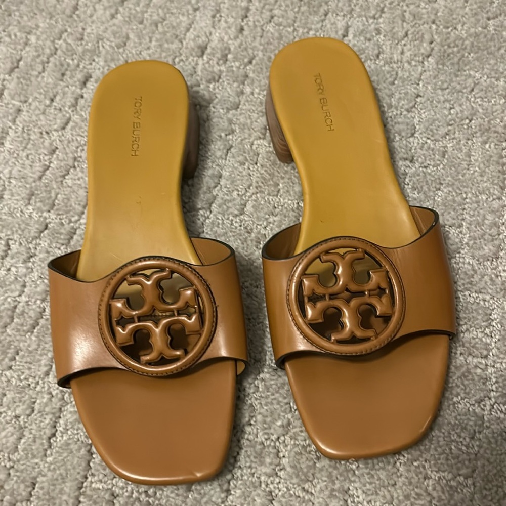 Tory Burch MILLER BOMBÉ SANDAL